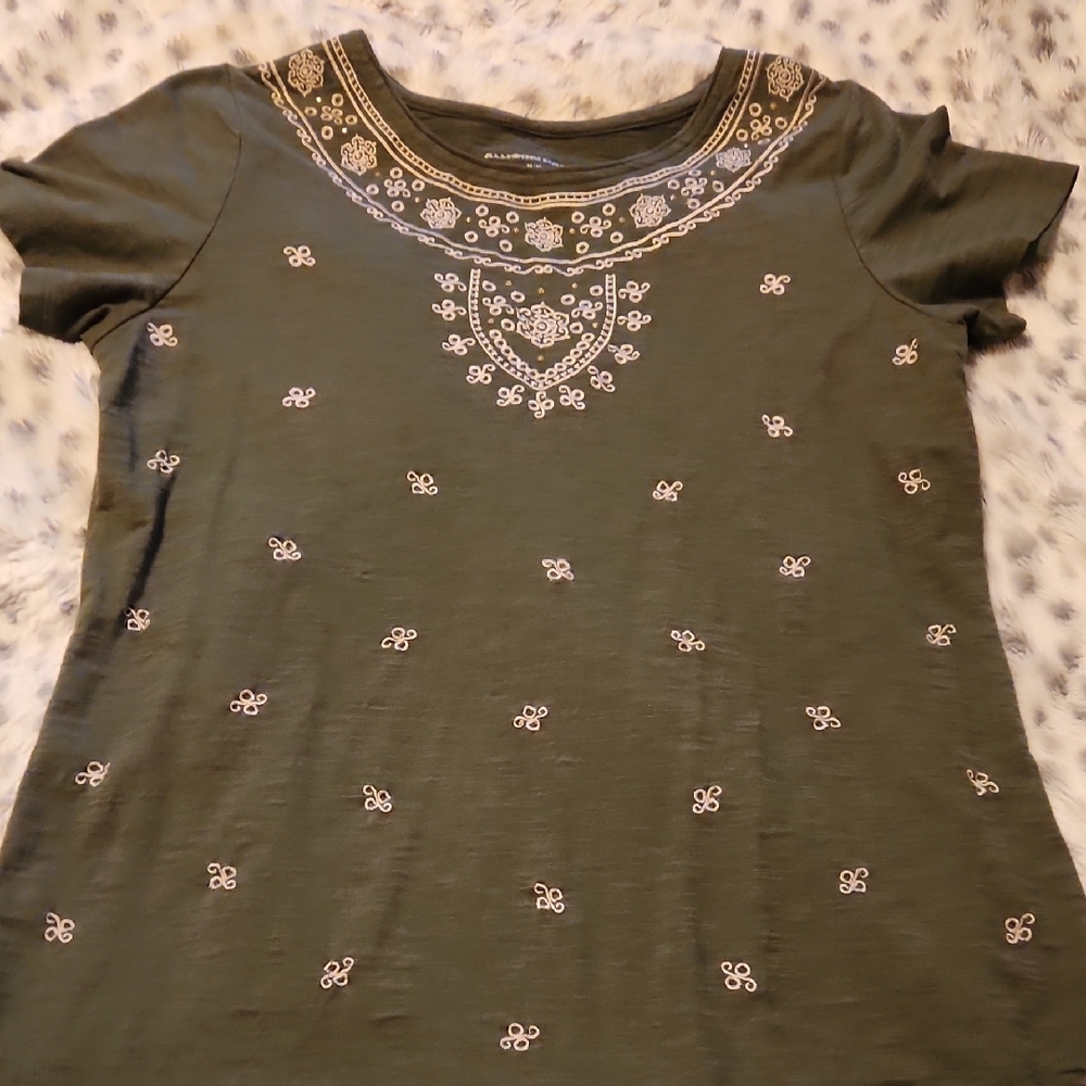 Allison Daley Olive Embroidered Short Sleeve Top